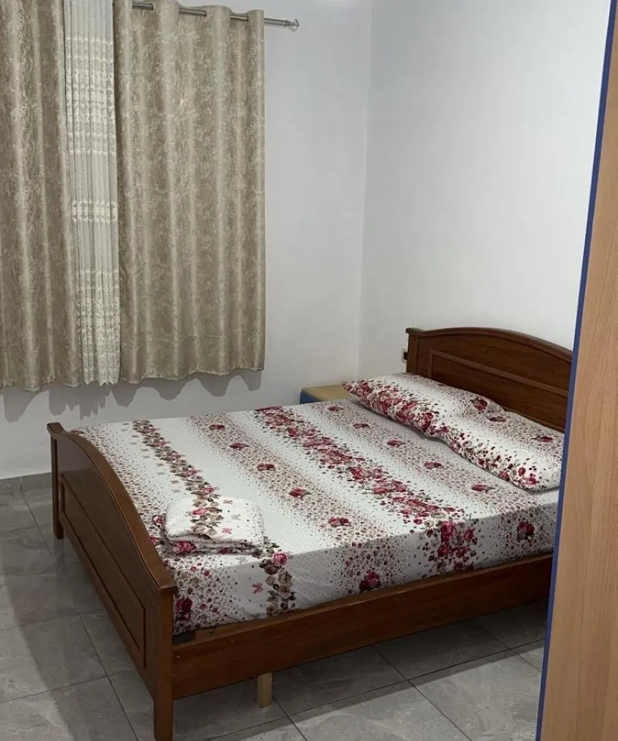 Cozy Corner Flat Apartman Tirana 0*,